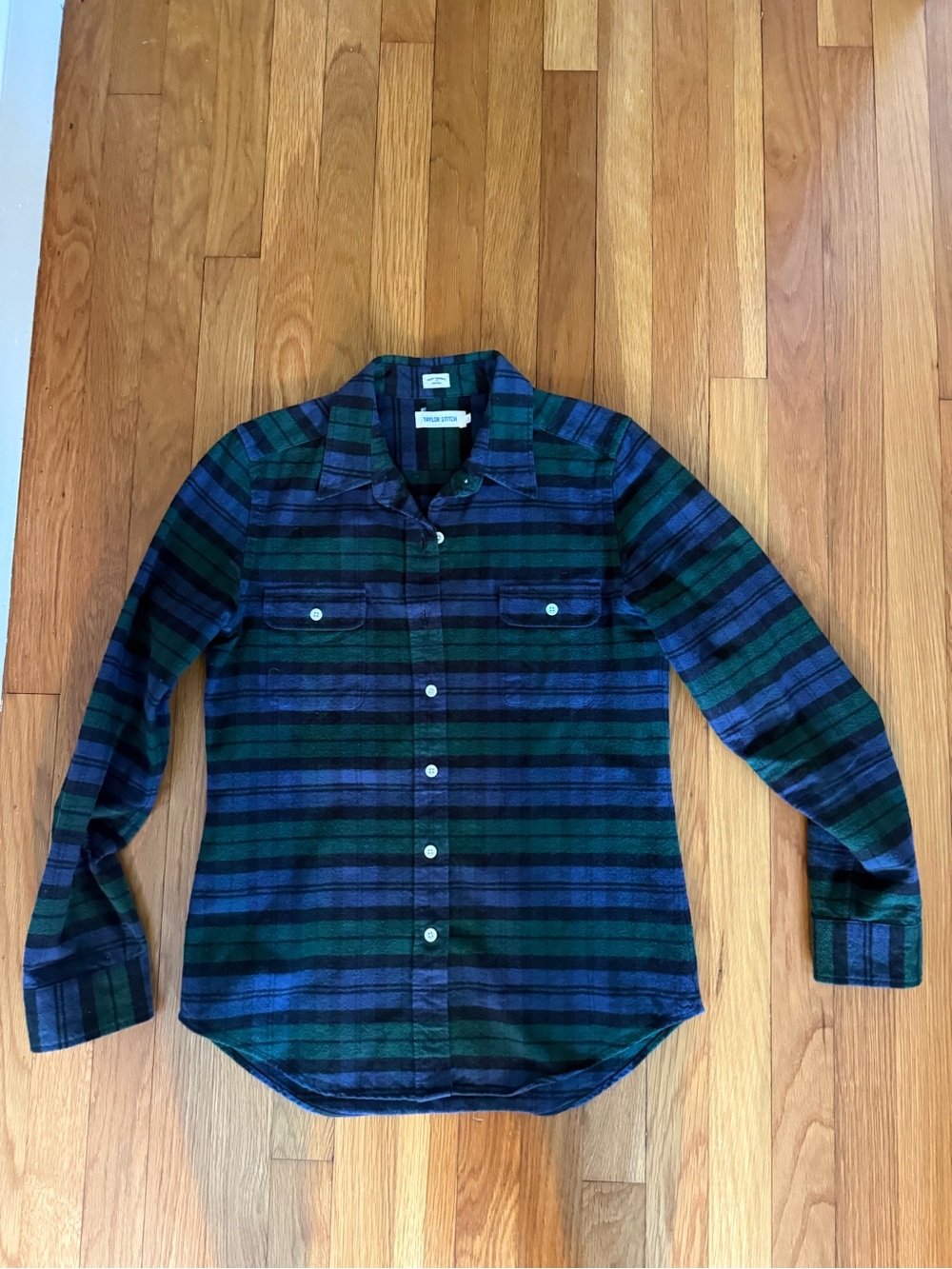 Women’s Taylor Stitch Blue and Green Plaid Button-Down Shirt